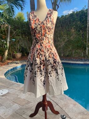 White House Black Market Cream Floral V-Neck Fit-and-Flare Midi Dress